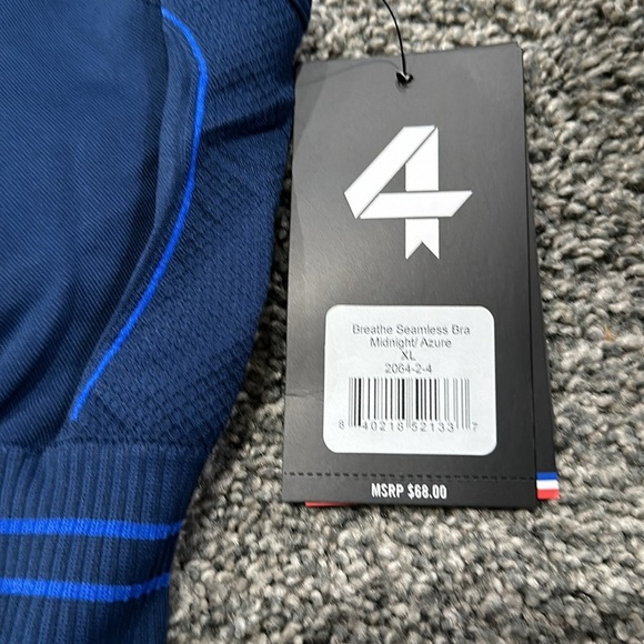 NWT Fourlaps Seamless Bra. Have matching shorts if still available. - Picture 2 of 5